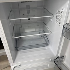 【美品】SHARP 冷蔵庫　⭐️2022年製⭐️　ホワイト　大容量152Ｌ　早い者勝ち　タイムセール