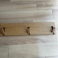 無印 壁に付けられる家具3連ハンガー
の画像