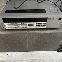 National ビデオカセットレコーダー NV-750
