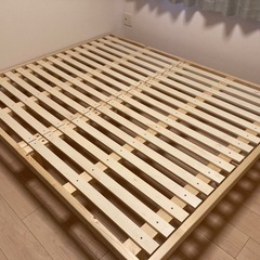 クイーンサイズすのこベッド（マットレス付き）の画像