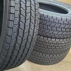 超セール！組み換え工賃込み❄️175/80R14バン規格❄️超バリ山スタッドレス　ヨコハマLT商用車スタッドレス　(SDYH6)の画像