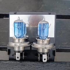 ヘッドライト電球（ハロゲン)