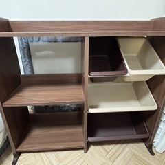 【決まりました】おもちゃ収納・絵本棚