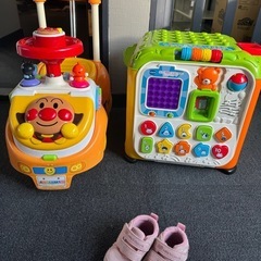ベビー靴（ニューバランス11.5）子供おもちゃ　三点セット