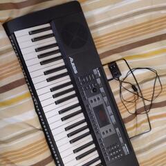 電子ピアノキーボード（ALESIS　MELODY61）