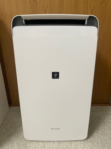 SHARPシャープ 2020年製　除湿機 衣類乾燥 プラズマクラスター CV-J120W