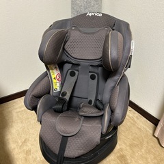 アップリカ　チャイルドシート　フラディア　