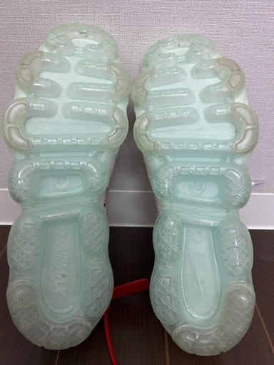 
Nike Air VaporMax Off-White ホワイト