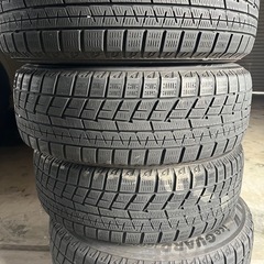 スタッドレス　アルミホイール　195/65/R15 ヴォクシーなどの画像