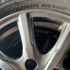 スタッドレス　アルミホイール　195/65/R15 ヴォクシーなどの画像
