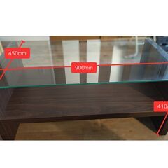 引き取りに来れる方限定。ガラス天板のテーブル、お譲りします。