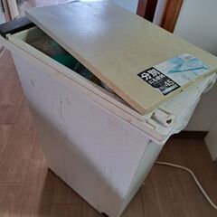 (決まりました)ゴミ箱 ジャンク品の画像