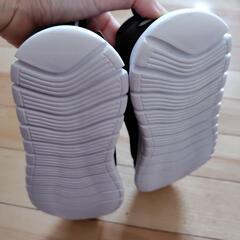 新品　男児メッシュ　スニーカー　20cmの画像