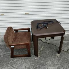 新品同様な位の美品　コンパクト　1人〜2人用こたつと椅子　セット