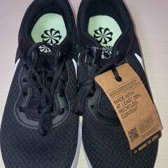 値下げ！（新品未使用）NIKE　MOVE TO ZERO　黒　25.5ｃｍ　箱なしの画像