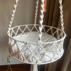 【無料でお譲りします】吊り下げ式猫用ベッドの画像