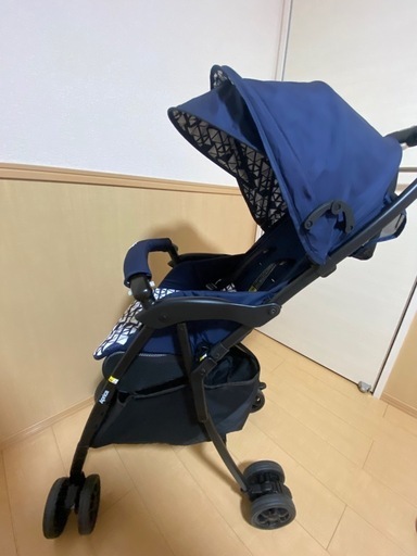 美品　ベビーカー