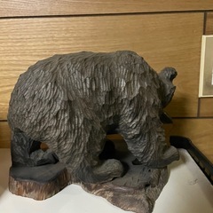 木彫りの熊の画像