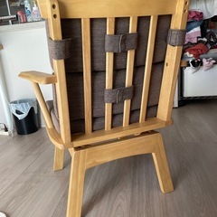 回転式ダイニングチェアの画像