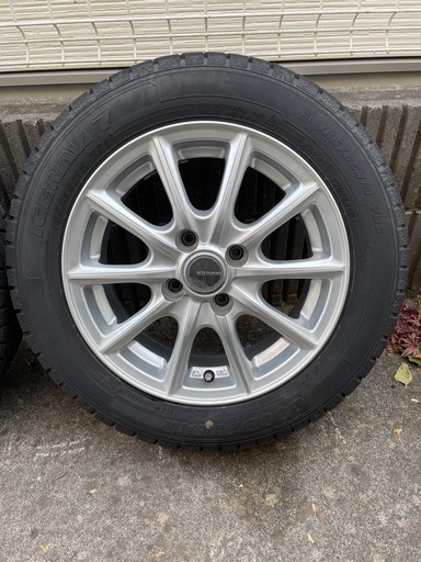 ルーミー用スタッドレスタイヤ(2022)　4本　ホイールセット　165/65R14