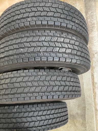 軽、軽バン用　スタッドレスタイヤ145/80R12