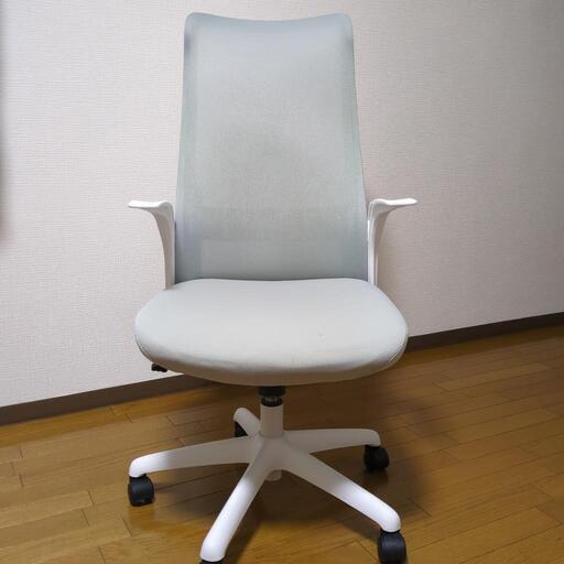 ニトリオフィスチェアOC105 GY/WH (りま) 草加のオフィス用家具