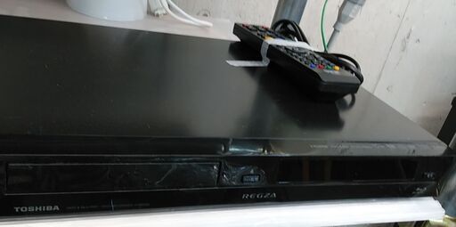 セール！品質保証☆配達有り！6000円(税別）東芝 Blu-rayレコーダー 320GB リモコン付