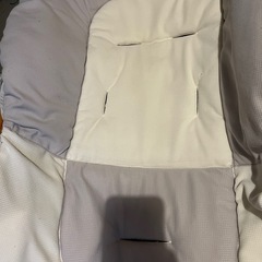 コンビ　ハイローバウンサー　ベビーラック
の画像