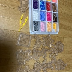 アイロンビーズ　パーラービーズ　まとめ売り プレート大量