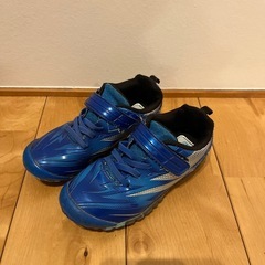 ポケモン　靴18センチ