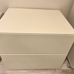 白いチェスト　2段鏡面