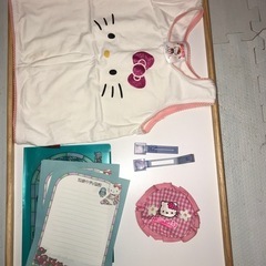 ハローキティ、ウサハナ　グッズいろいろの画像