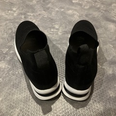 スニーカーの画像