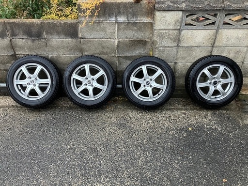 スタッドレスタイヤ