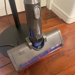 dyson V6 コードレスクリーナーの画像