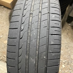 ヴァーテックワン　タイヤとホイルの画像