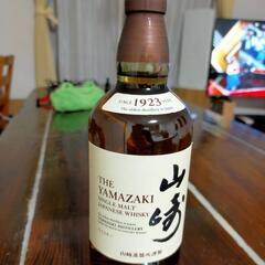 山崎ウイスキー　700ml