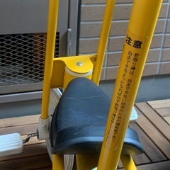 無印良品　舵付き三輪車　イエローの画像