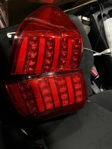 ヴェルファイア20テールランプ