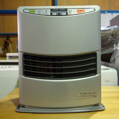 10【動作良品】トヨトミ　石油ファンヒーター 【～12畳】