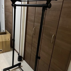 ハンガーラック
