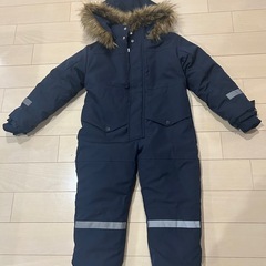 限定値下げ　ほぼ新品未使用　110子供用スキーウェア