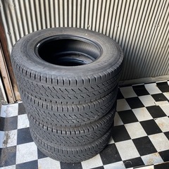 終了❗️　BRIDGESTONE　195-80-R15 引取限