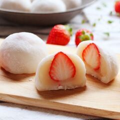 家族で楽しめる！伝統の餅つきといちご大福作り体験の画像
