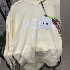 MSGM パーカー　タグ付き
