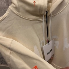 MSGM パーカー　タグ付き
の画像