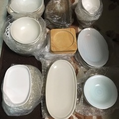 (値下げ)食器　皿　陶器　たくさんの画像