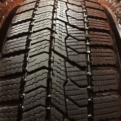 TOYO OBSERVE GIZ2 165/65R14 14インチ スタッドレス 4本 22～23年製 バリ溝 トール ルーミー タンク ソリオ等　(VTO029)の画像