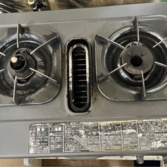 【電池交換済み】リンナイ 二口ガスコンロ グリル付き 中古品です。