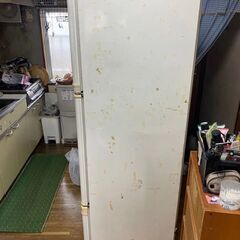 冷蔵庫もらってくれる方